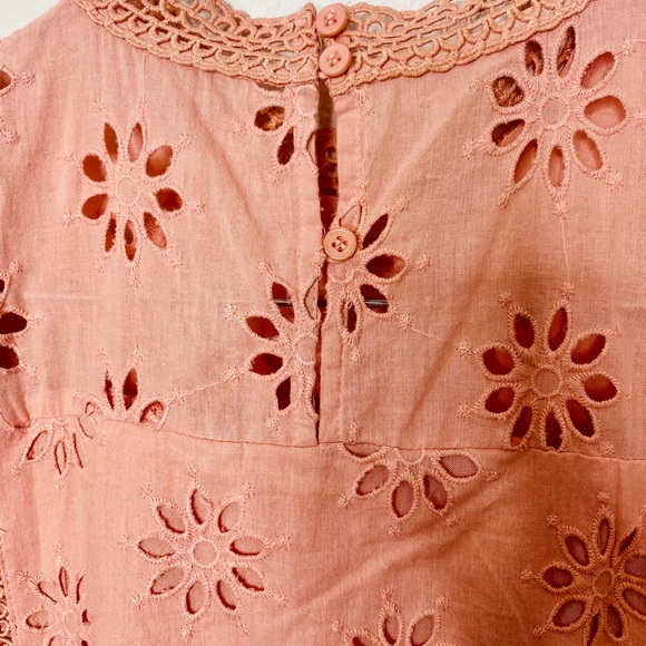 Entro USA Lace Crochet Ruffle Punk Top - Picture 8 of 12